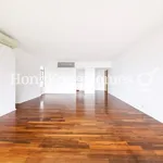 Rent 4 bedroom apartment of 139 m² in Repulse Bay