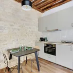 Studio of 248 m² in Paris