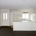 Rent 3 bedroom house in  City Centre