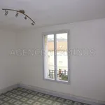 Rent 3 bedroom apartment of 53 m² in LES BAINS