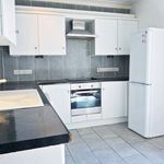 Rent 4 bedroom flat in Wales