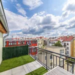 Pronajměte si 2 ložnic/e byt o rozloze 70 m² v Prague