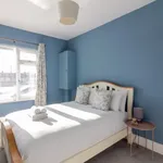 Rent 3 bedroom apartment of 1453 m² in Dublin