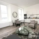 Rent 2 bedroom flat in Edinburgh