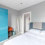 Rent 2 bedroom apartment of 65 m² in london