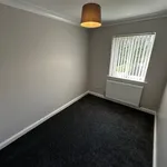 Rent 4 bedroom flat in Yorkshire And The Humber