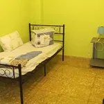 Alquilo 6 dormitorio apartamento de 120 m² en valencia