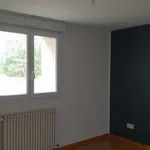 Appartement de 72 m² avec 3 chambre(s) en location à Vézeronce-Curtin