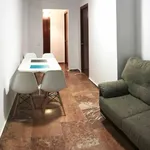 Rent 5 bedroom apartment in Cordoba