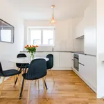 Miete 2 Schlafzimmer wohnung von 753 m² in Vienna