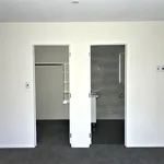 Rent 4 bedroom house in Papakura