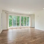 Rent 3 bedroom apartment of 265 m² in Warwick