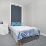 Rent a room in Burnley