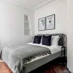 Rent 2 bedroom apartment of 56 m² in Paris