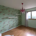 Maison de 106 m² avec 6 chambre(s) en location à SAINT MAUR DES FOSSES