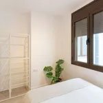 Rent 2 bedroom apartment of 65 m² in barcelona