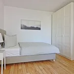 Miete 2 Schlafzimmer wohnung von 79 m² in Berlin