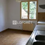 Rent 5 bedroom house of 100 m² in Séméac