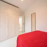 Rent a room of 110 m² in madrid