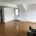 Rent 3 bedroom apartment of 210 m² in Δροσιά