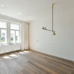 Pronajměte si 3 ložnic/e byt o rozloze 93 m² v Prague