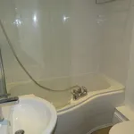 Rent 2 bedroom flat in West Midlands