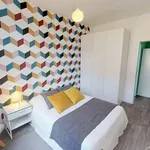 Louez une chambre de 80 m² à Lille