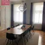 Miete 5 Schlafzimmer wohnung von 204 m² in Vienna