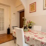 Rent a room of 100 m² in milan