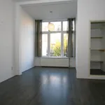 Huur 4 slaapkamer appartement van 140 m² in Den Haag