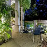 Rent 2 bedroom apartment in Neutral Bay