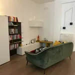 Rent 3 bedroom apartment of 90 m² in Bari