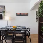 Rent 2 bedroom apartment of 120 m² in Porto