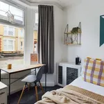 Rent 4 bedroom apartment in Liverpool