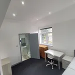 Rent 4 bedroom apartment in West Midlands