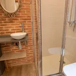 Rent a room in barcelona