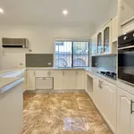 Rent 3 bedroom house in Greenacre