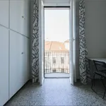 Rent 6 bedroom house in Milan