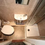 Rent 4 bedroom house in South East England