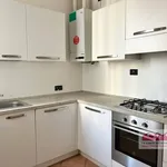 Rent 4 bedroom apartment of 90 m² in Vicenza