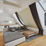 Rent 4 bedroom apartment of 122 m² in Wien