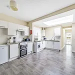 Rent 6 bedroom house in South East England