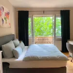 Rent a room of 80 m² in Frankfurt am Main