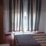 Rent a room of 100 m² in Alenquer