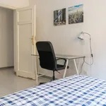 Rent a room of 140 m² in madrid