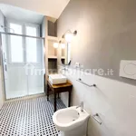 Affitto 3 camera appartamento di 75 m² in Firenze