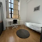 Appartement de 61 m² avec 4 chambre(s) en location à CROIX