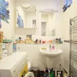 Rent a room of 92 m² in london