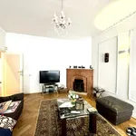 Maison de 280 m² avec 4 chambre(s) en location à Ukkel