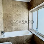 Rent 1 bedroom house of 360 m² in Porto